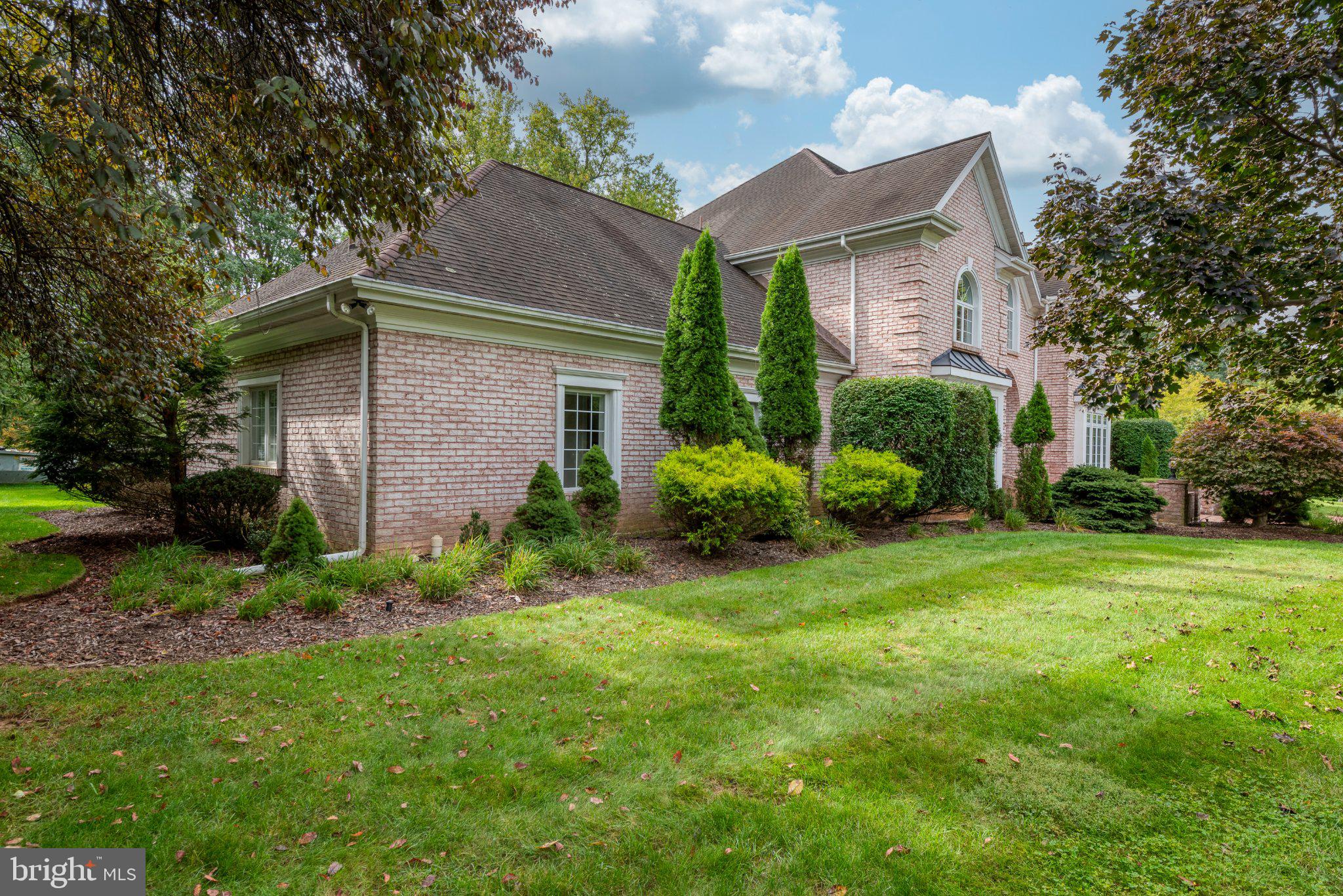 1098 STONEY RUN ROAD