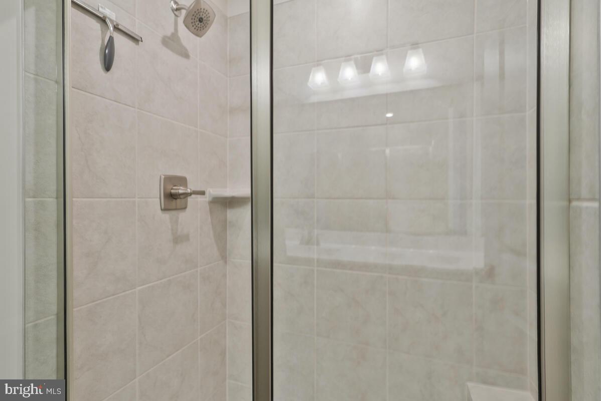 VILLAGE OF TOWNE SQUARE - Residential