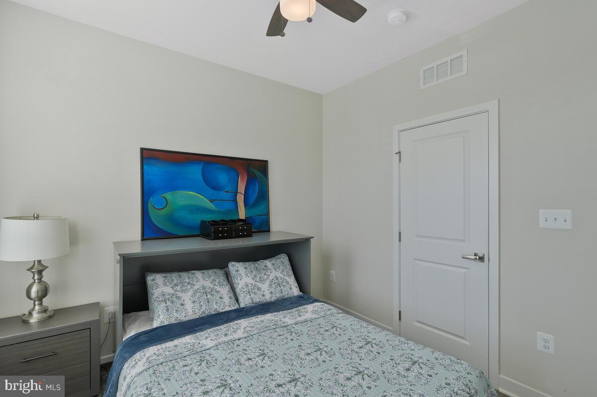 VILLAGE OF TOWNE SQUARE - Residential