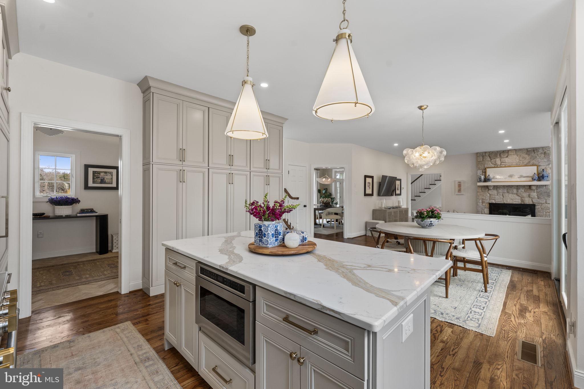 WHITEHORSE - Residential