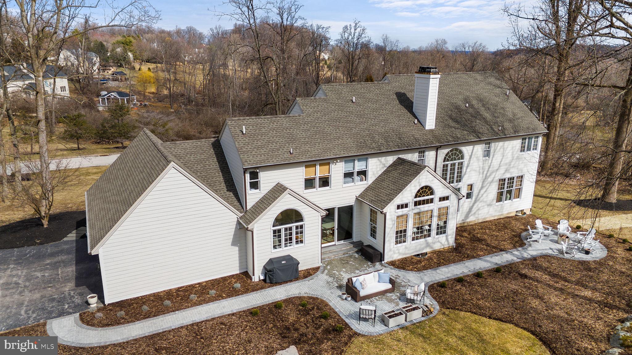 WHITEHORSE - Residential