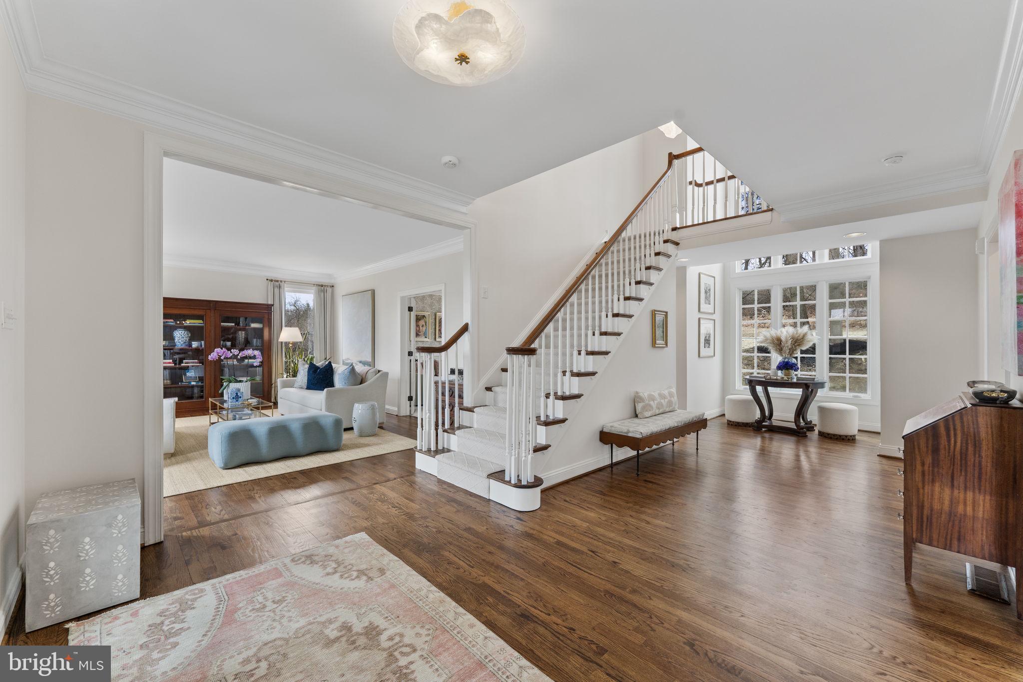 WHITEHORSE - Residential