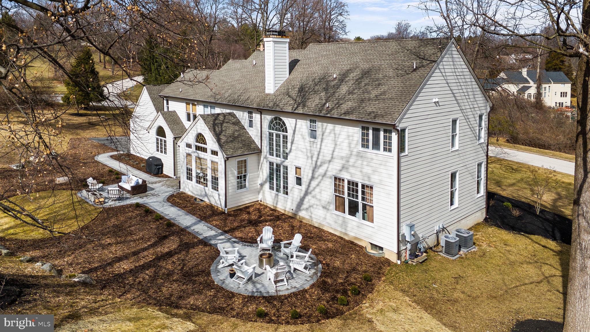 WHITEHORSE - Residential