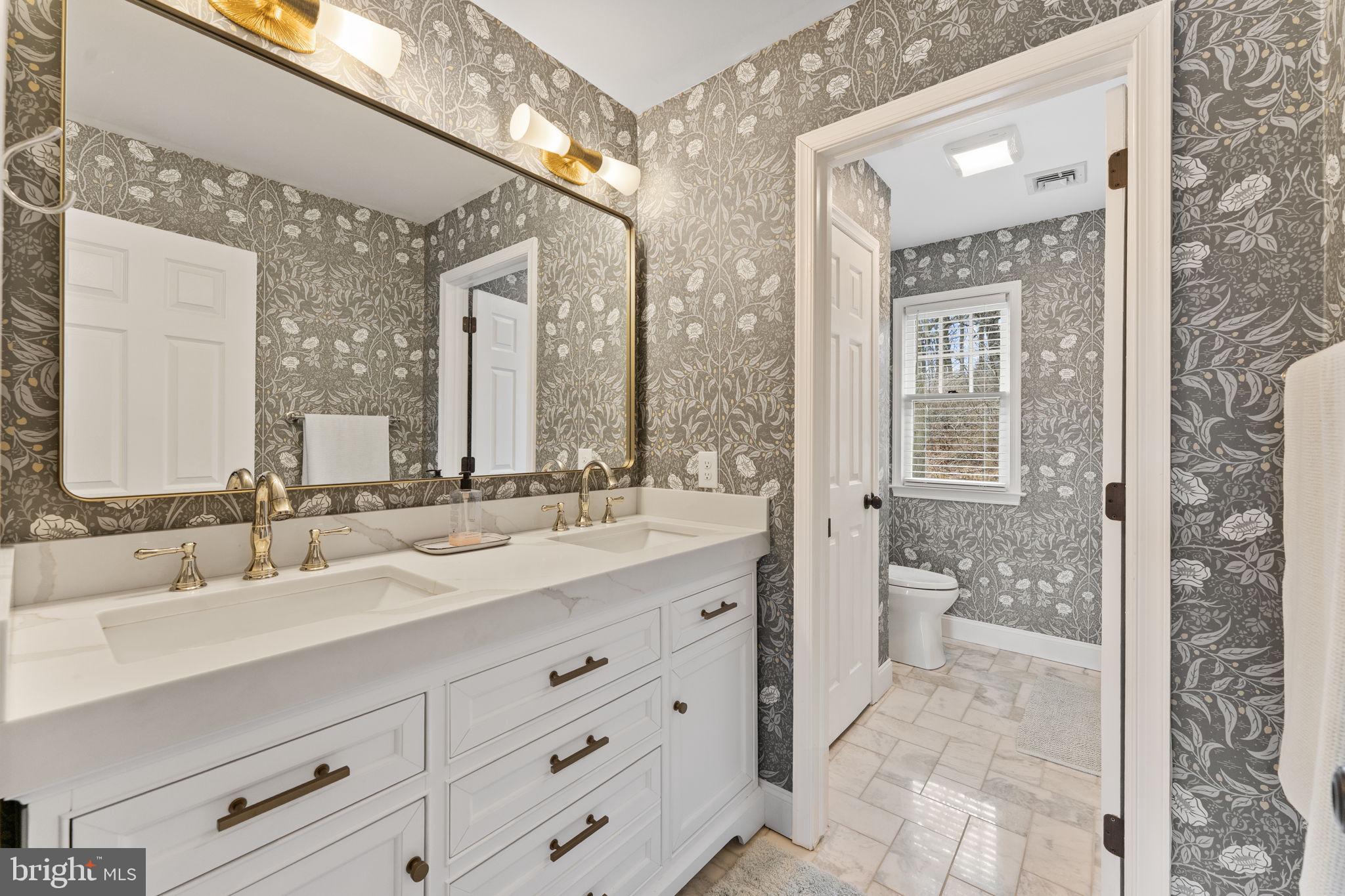 WHITEHORSE - Residential