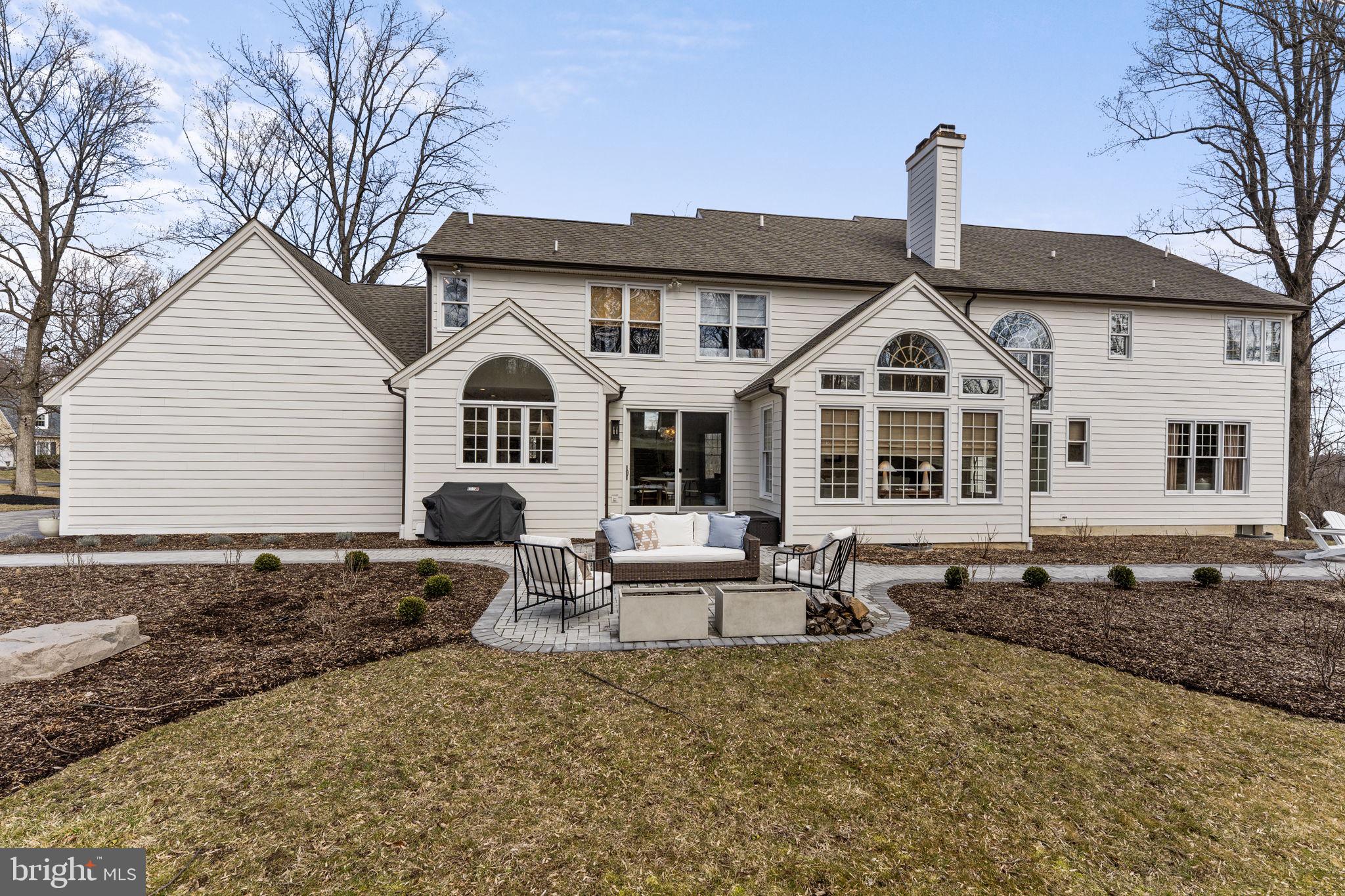 WHITEHORSE - Residential