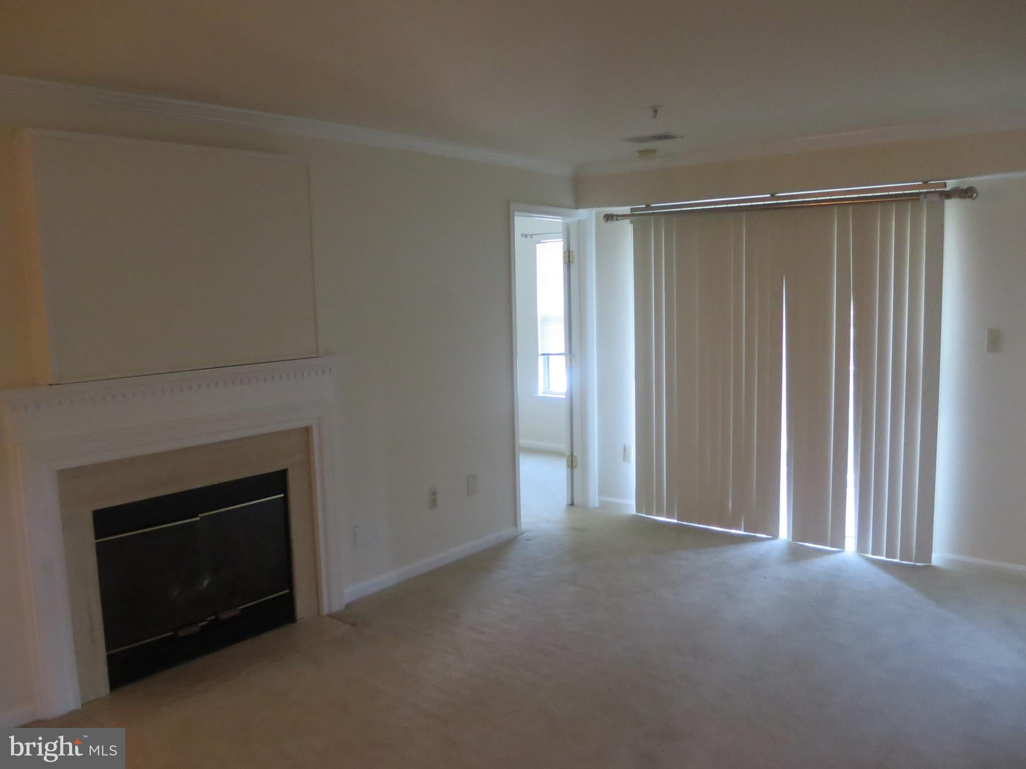 1024 GARDENVIEW LOOP