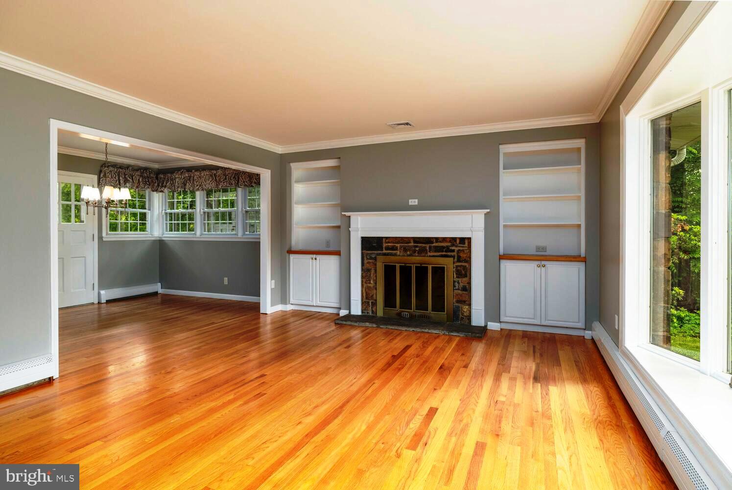 2410 HUNTINGDON ROAD