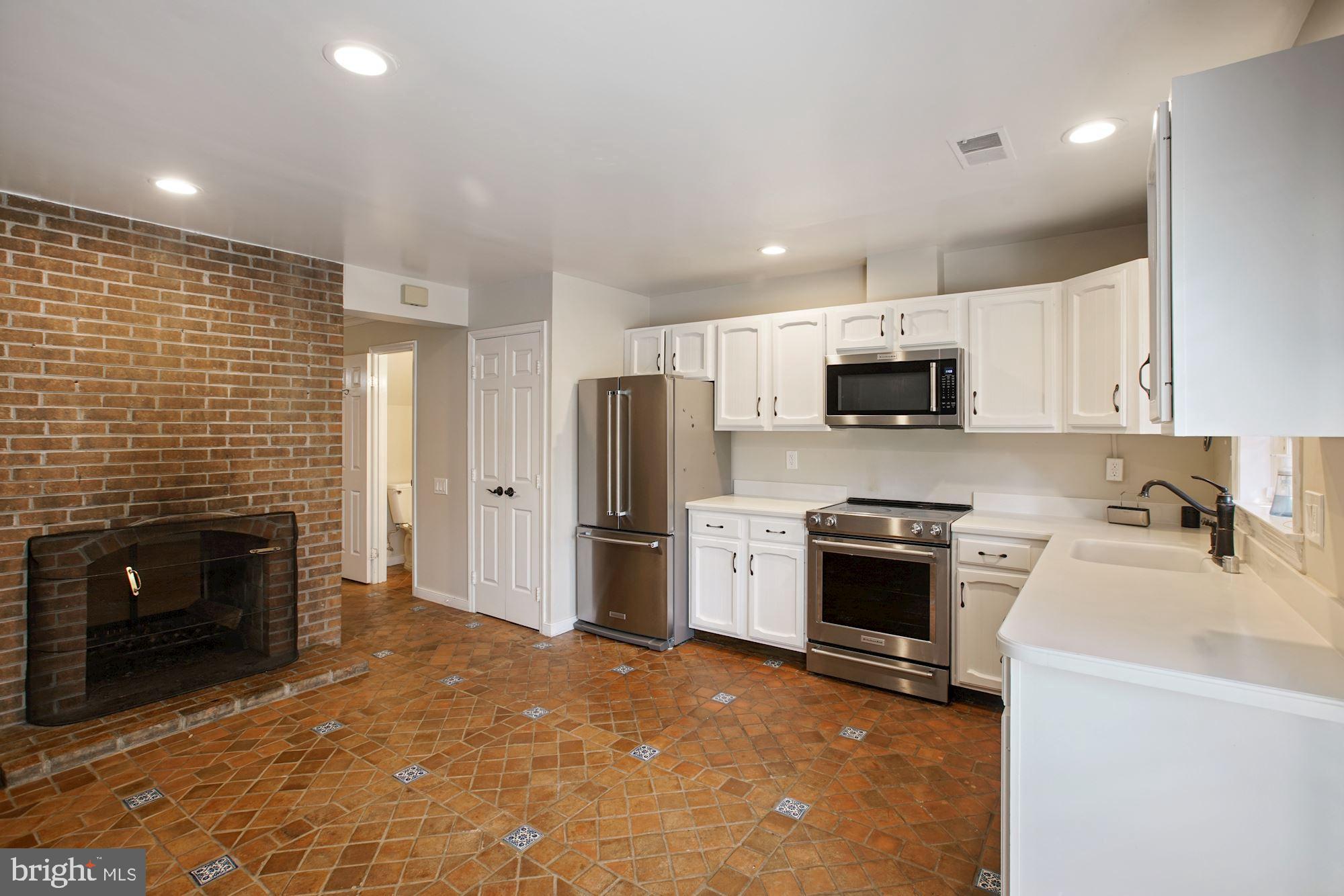 NETHERGATE - Residential Lease