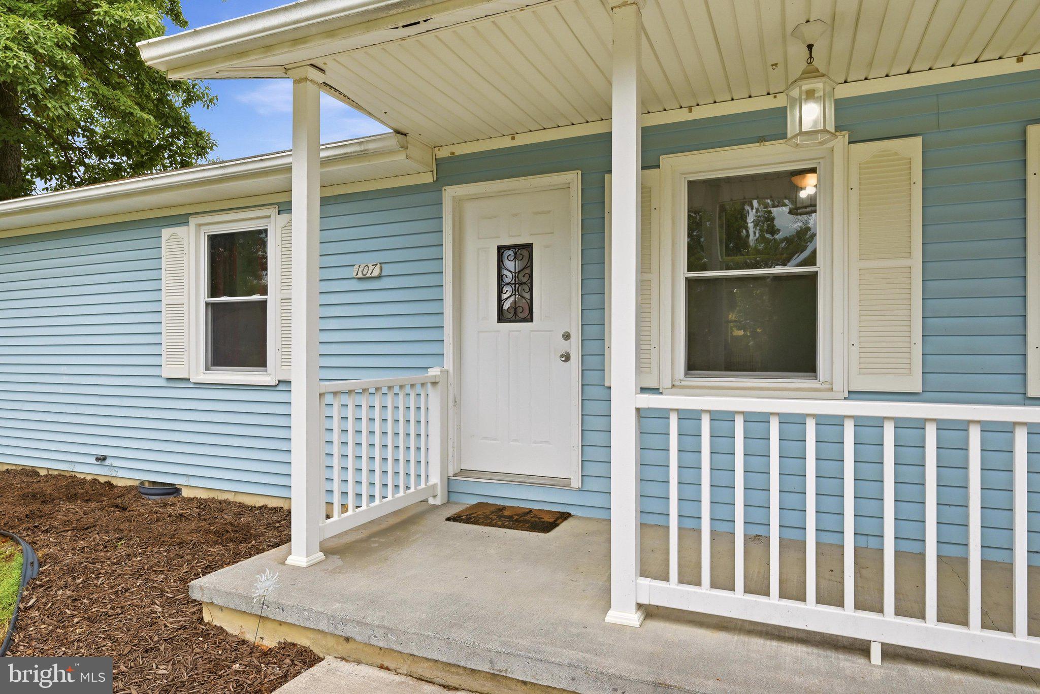 107 GROVE COURT