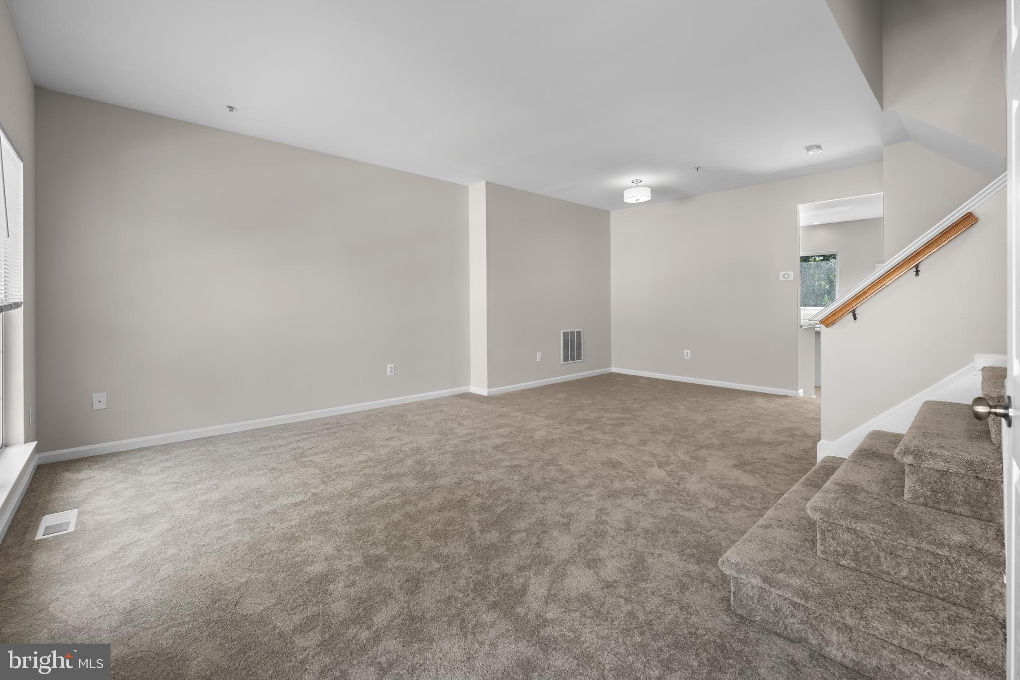 SEVEN OAKS - Residential Lease