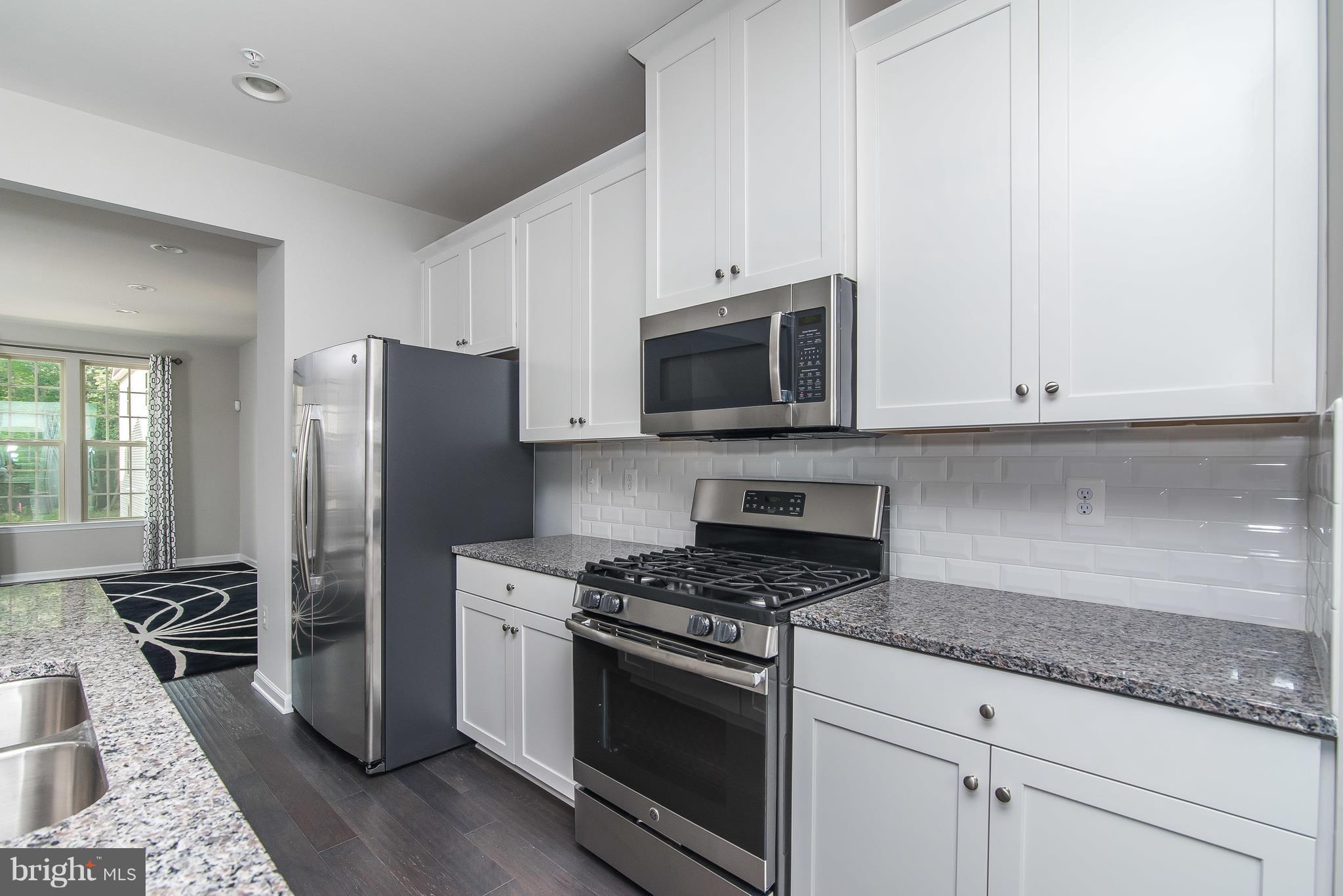 PARKSIDE - Residential Lease