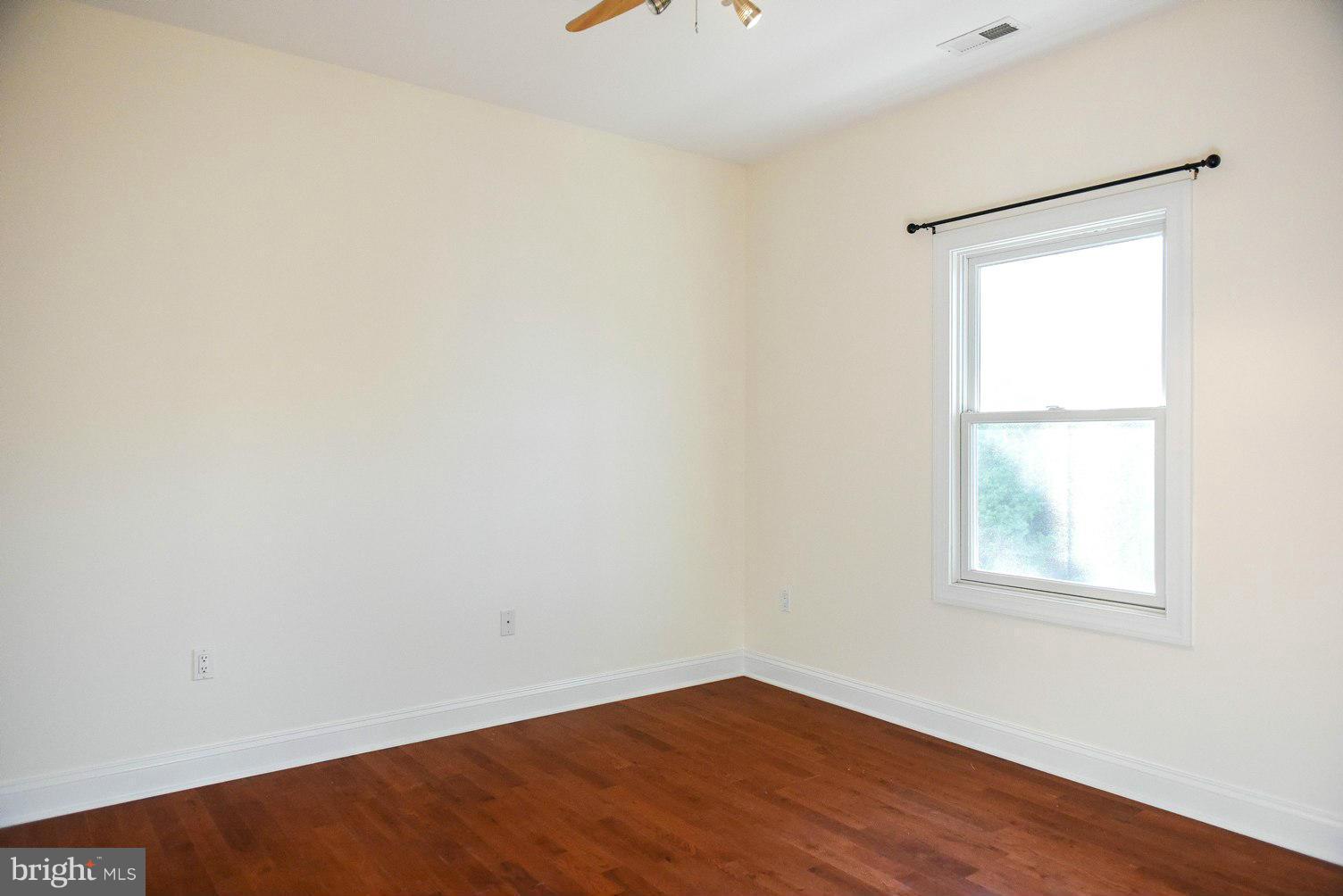 PINEY POINT SHORES - Residential Lease