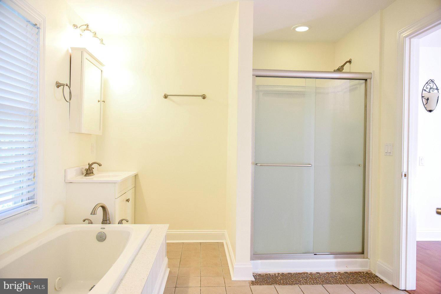 PINEY POINT SHORES - Residential Lease