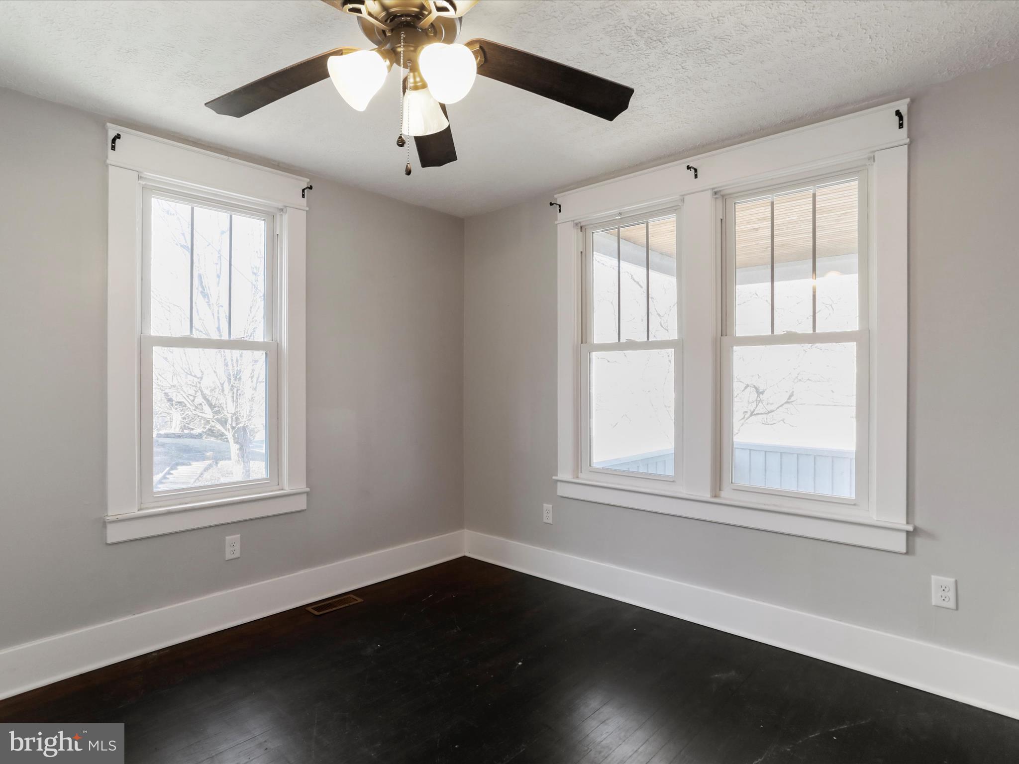 RIDGELEY - Residential