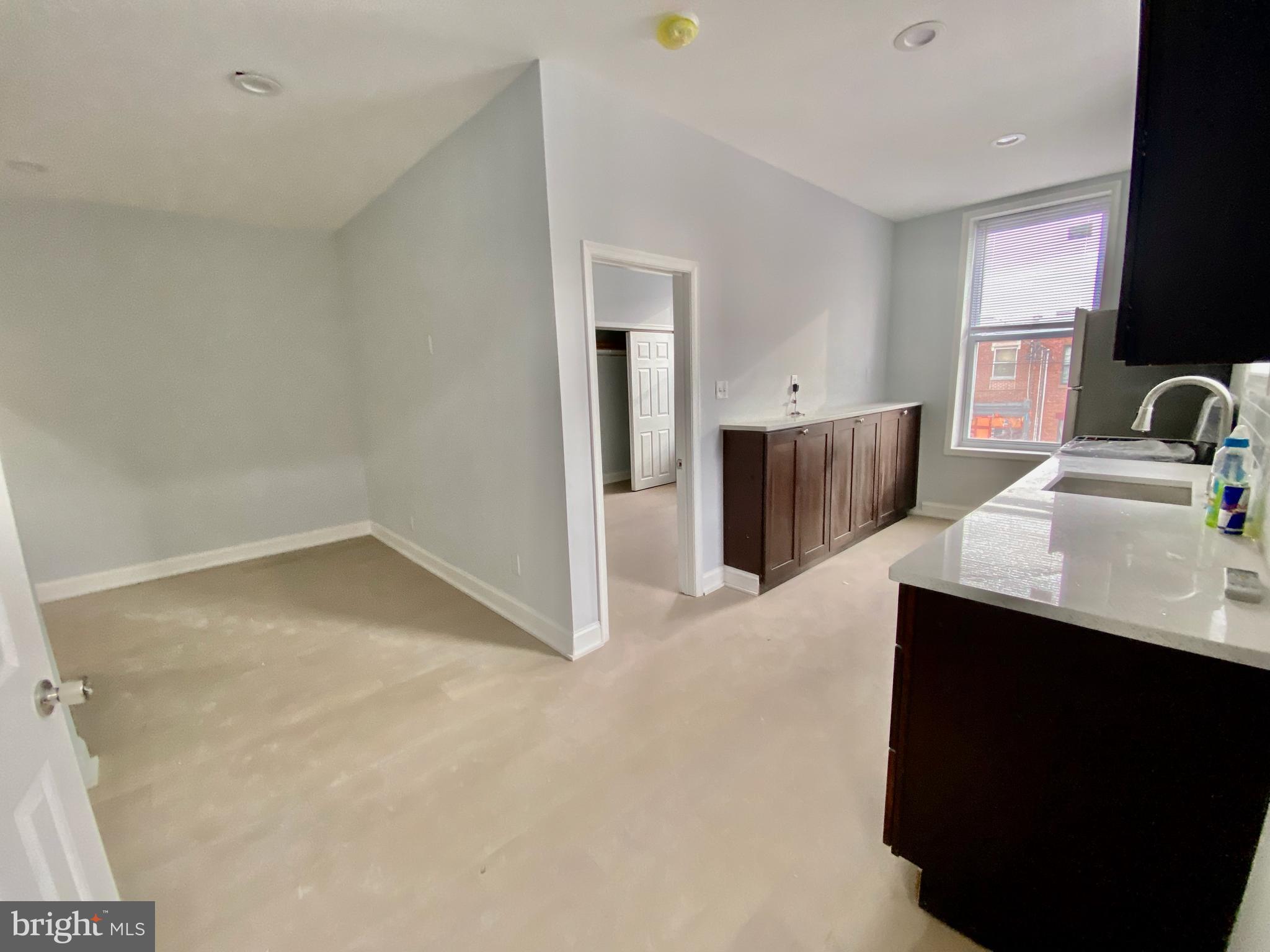 EAST PASSYUNK CROSSING - Residential Lease