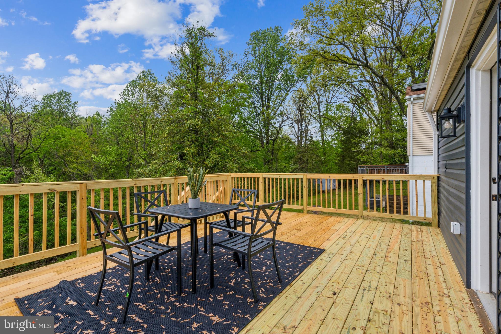 BURGUNDY ESTATES - Residential