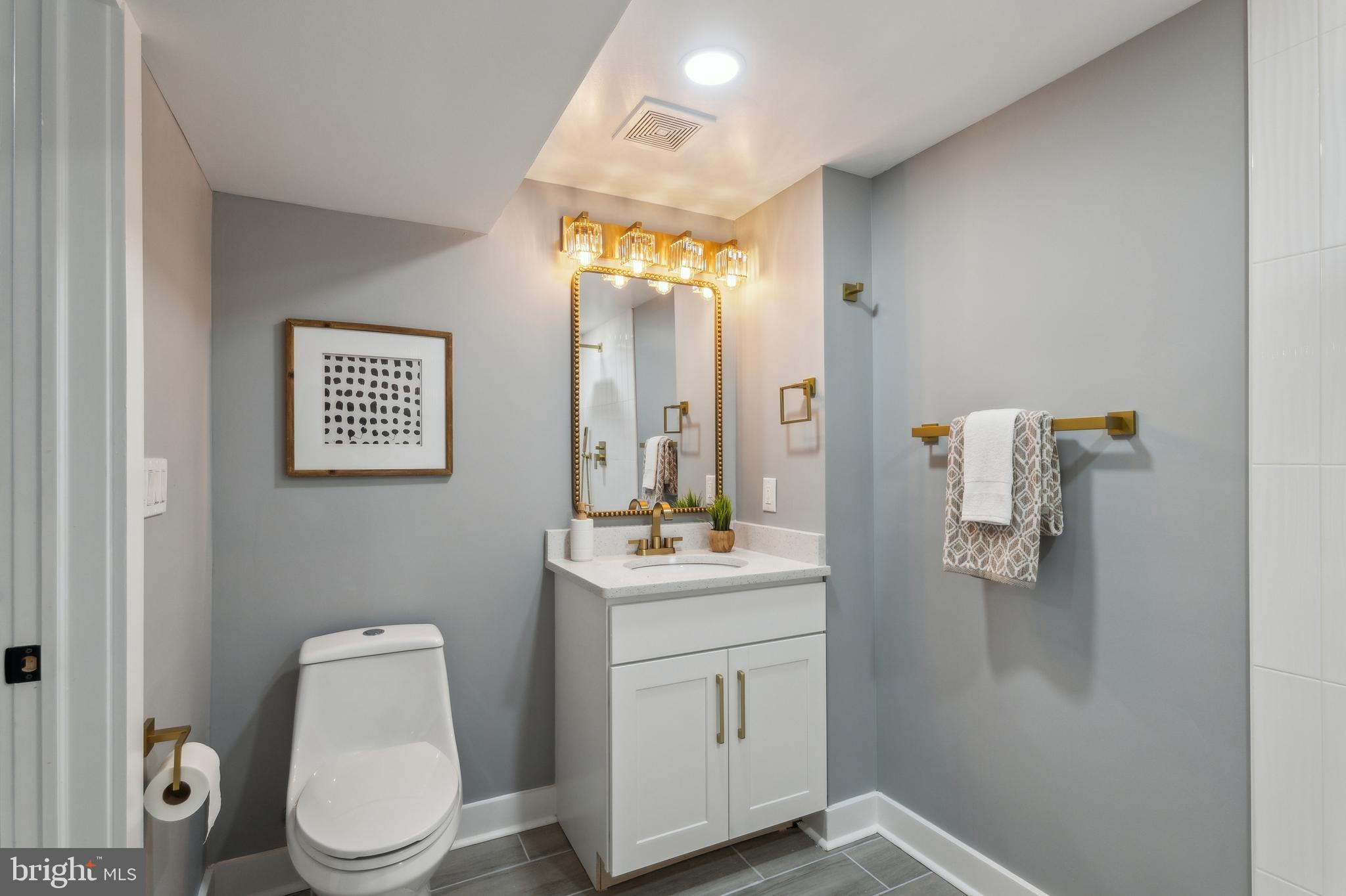 BURGUNDY ESTATES - Residential