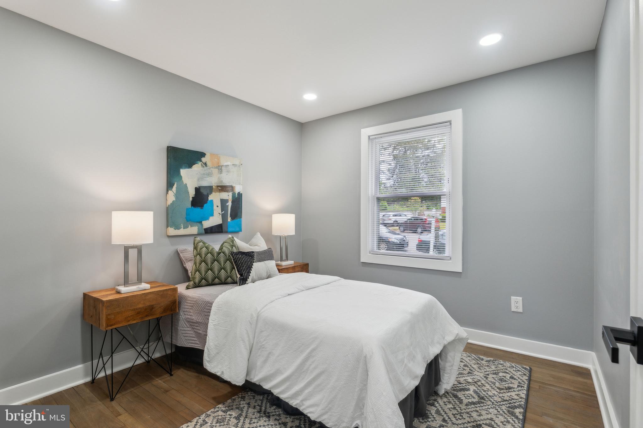 BURGUNDY ESTATES - Residential