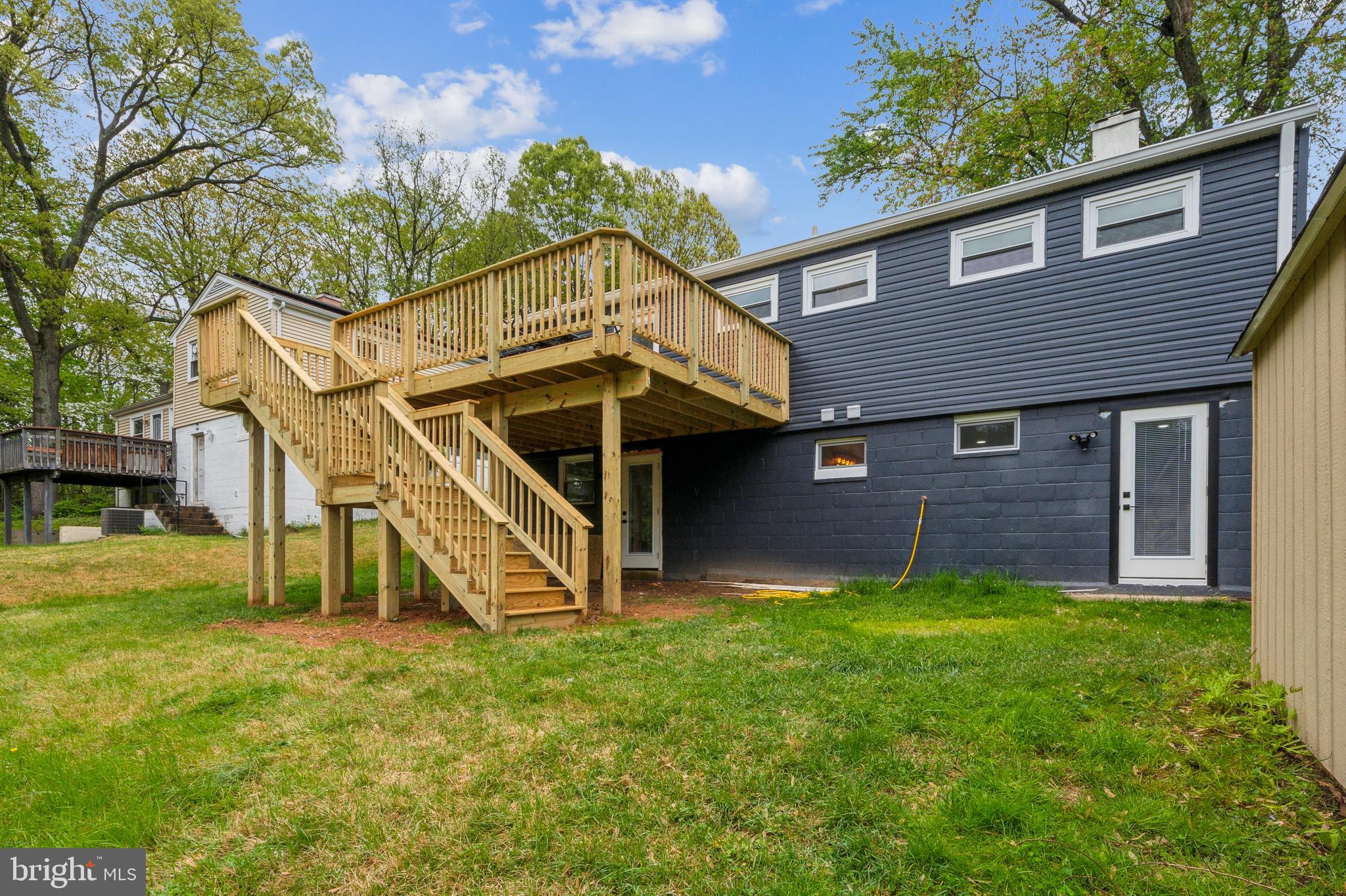 BURGUNDY ESTATES - Residential