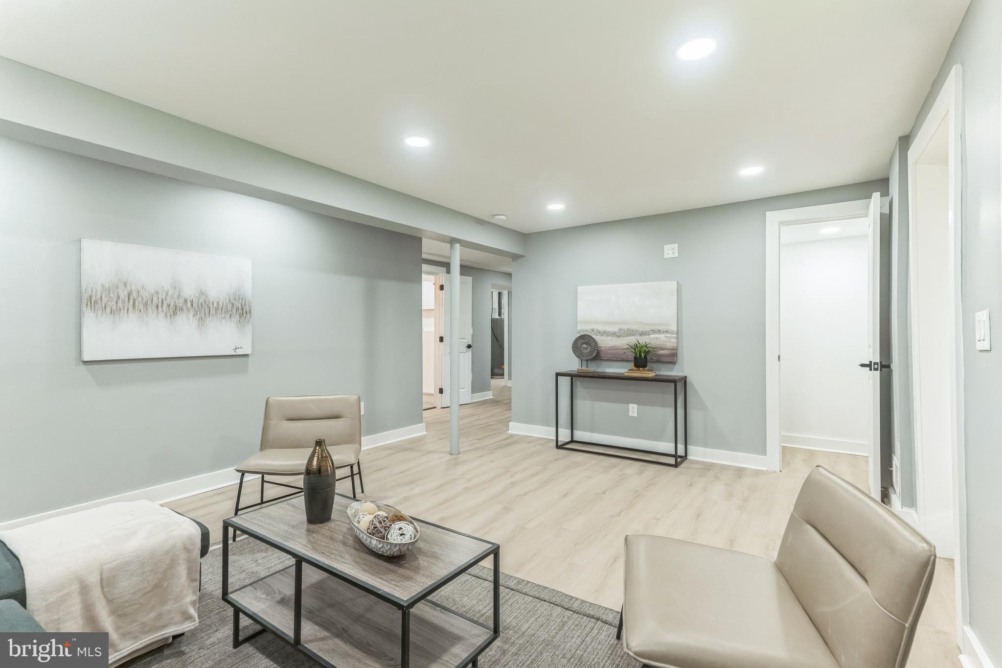 BURGUNDY ESTATES - Residential