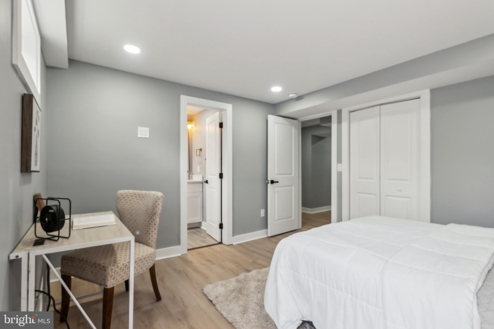 BURGUNDY ESTATES - Residential