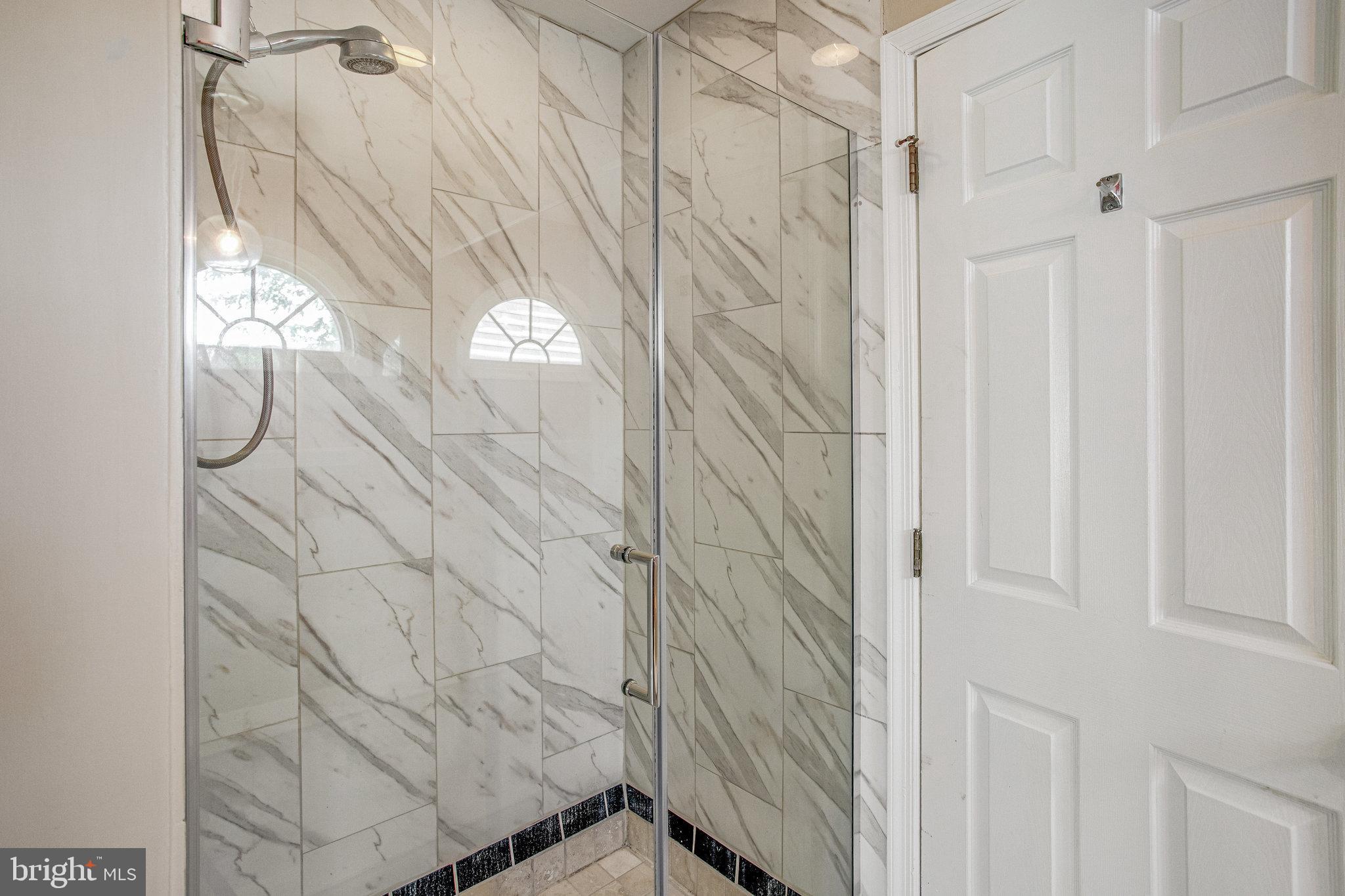 PARADISE - Residential