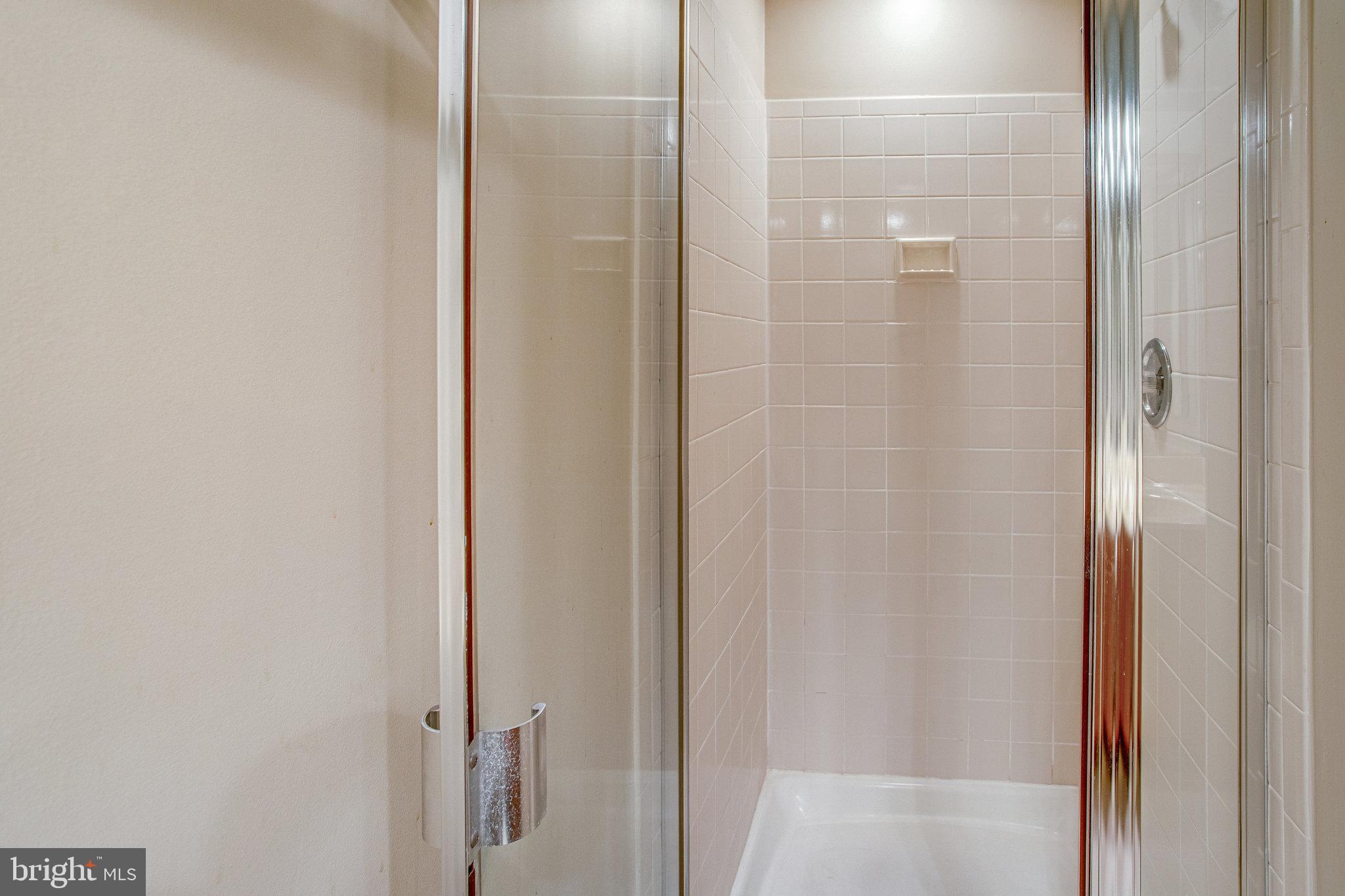 PARADISE - Residential