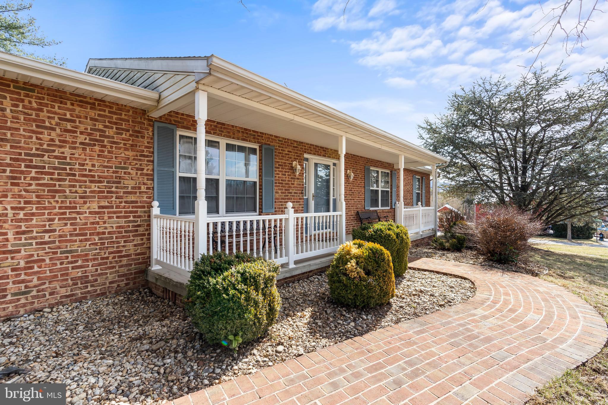 BOONSBORO - Residential