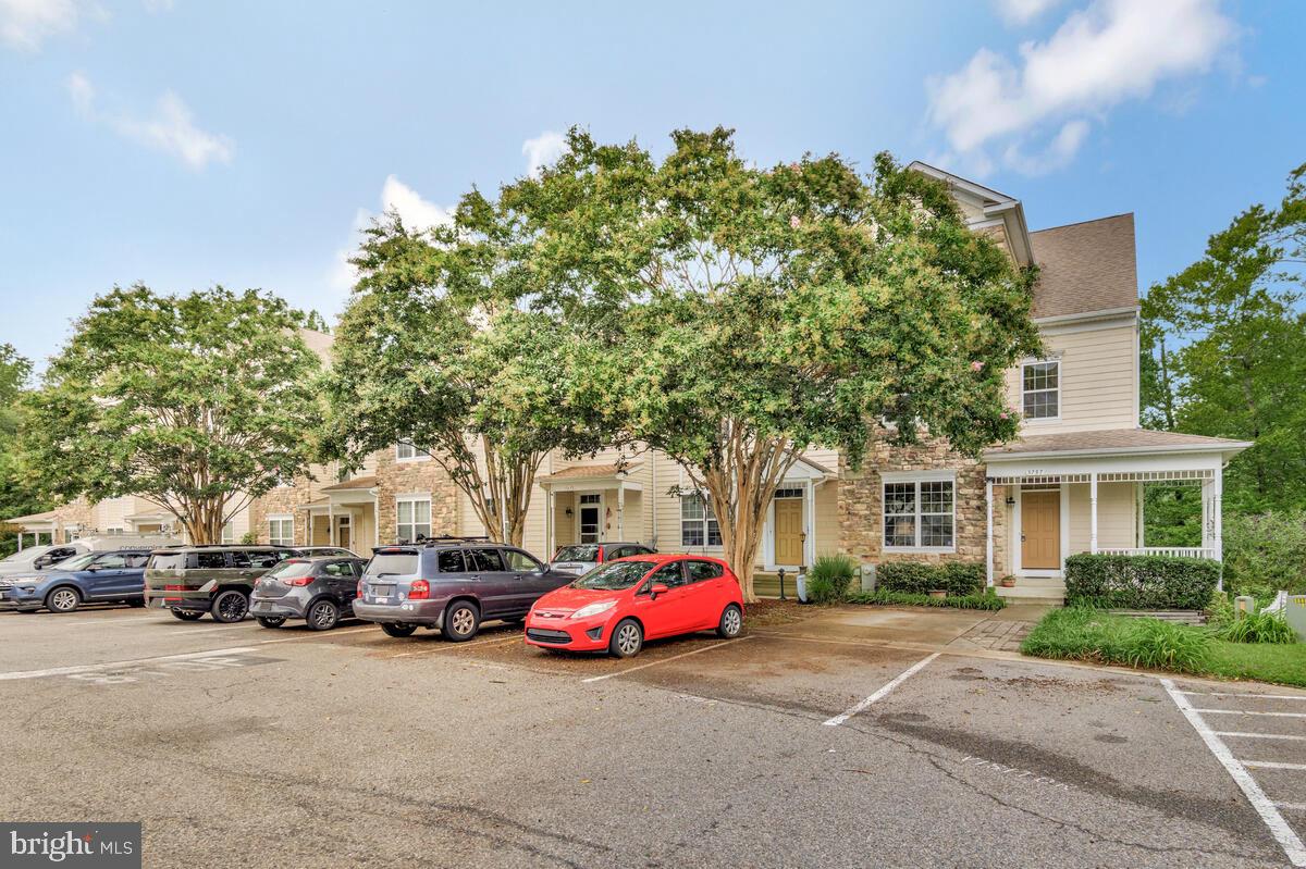 SAN FRANCISCO BY THE BAY - Residential Lease