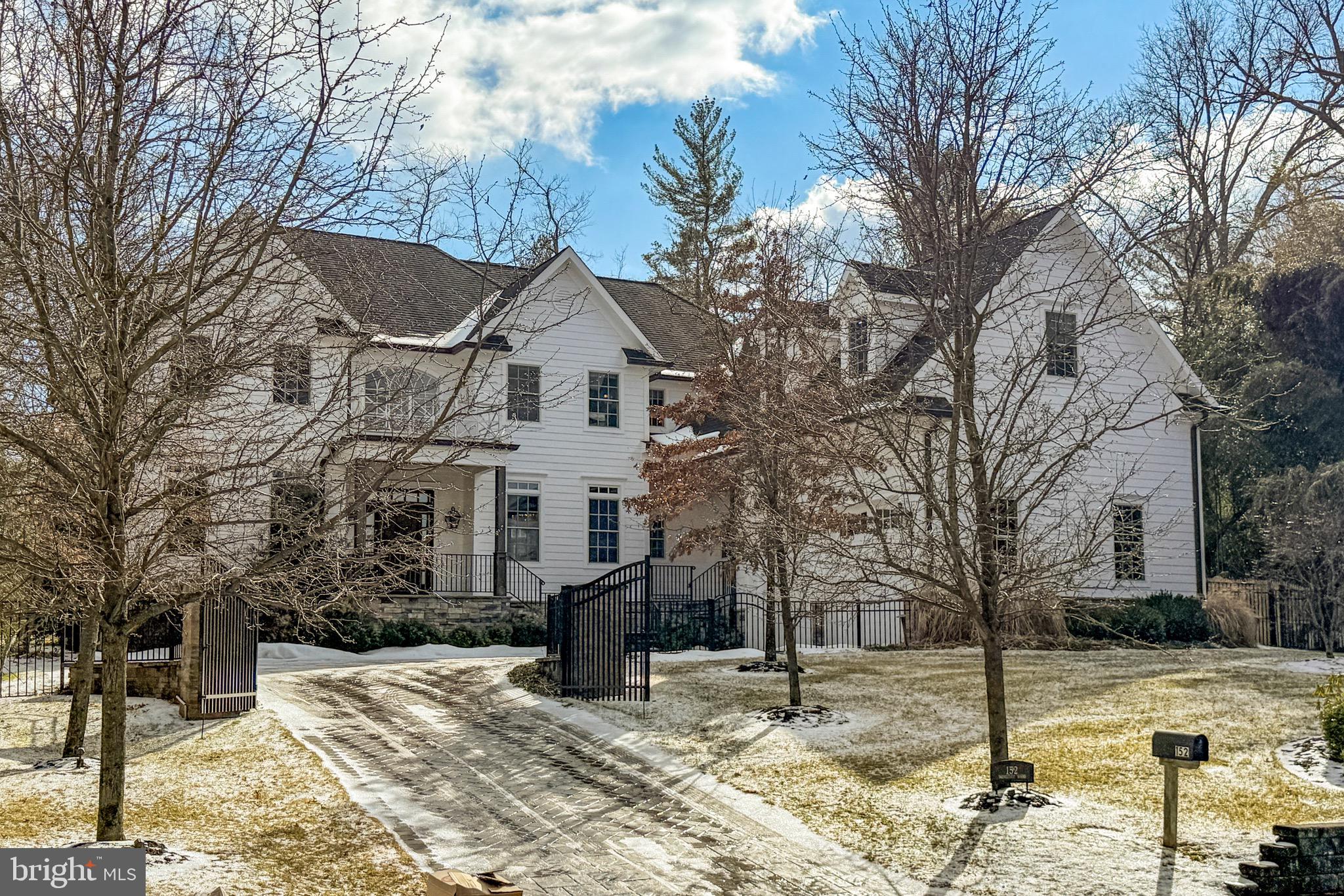 152 WESTCOTT ROAD