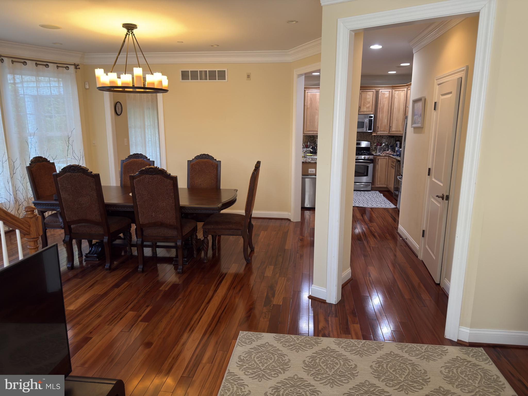 ARDMORE CROSSING - Residential
