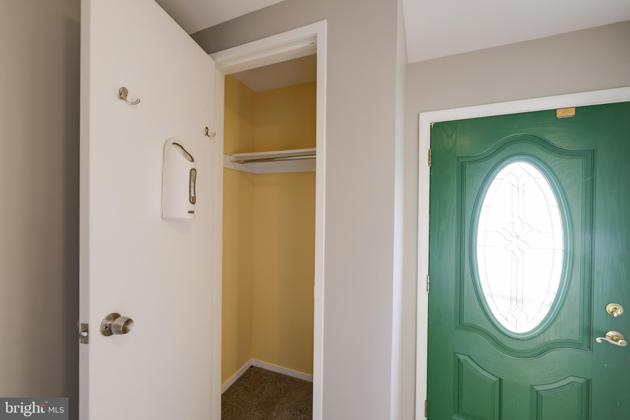 GUNNERS LAKE VILLAGE - Residential Lease