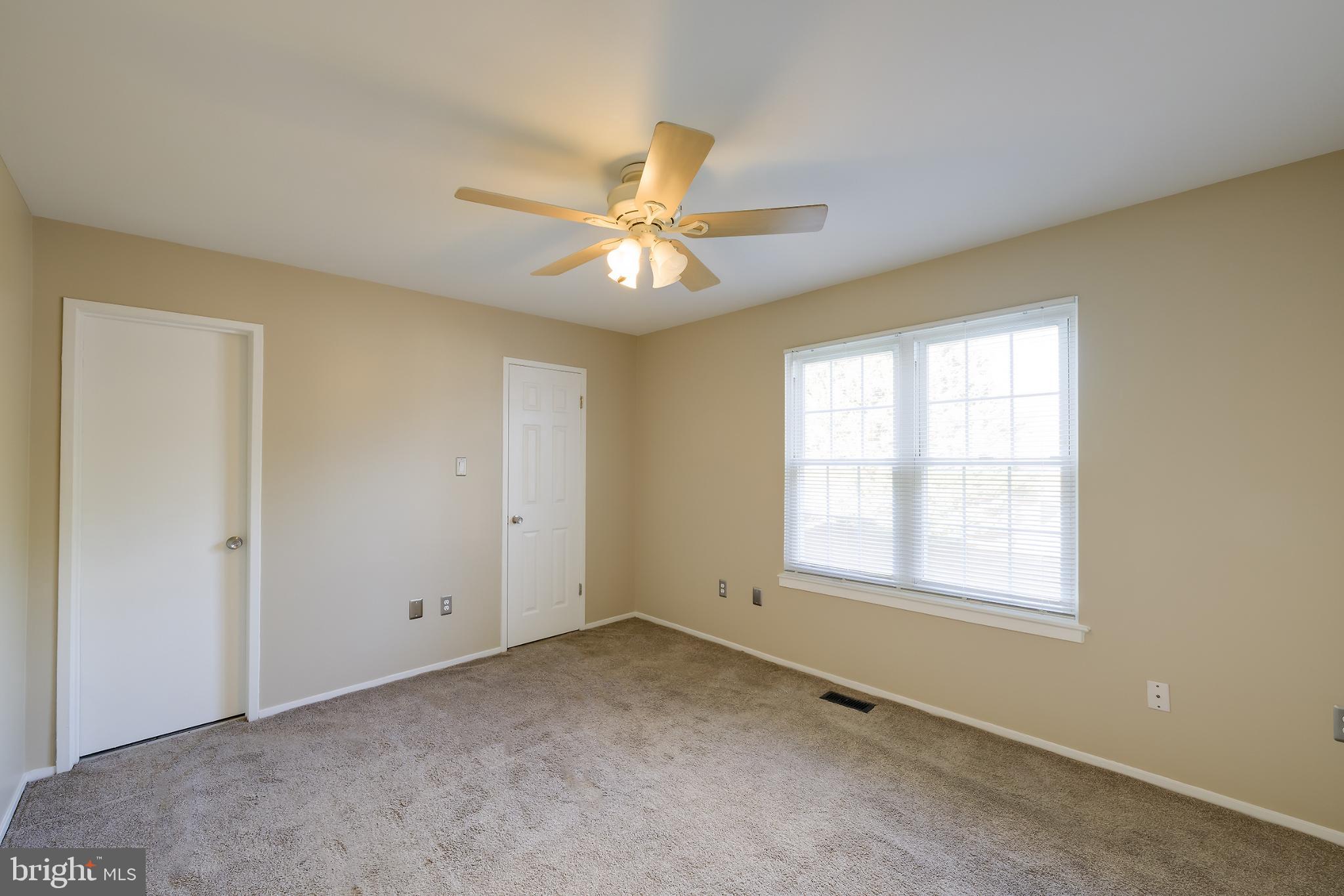 GUNNERS LAKE VILLAGE - Residential Lease