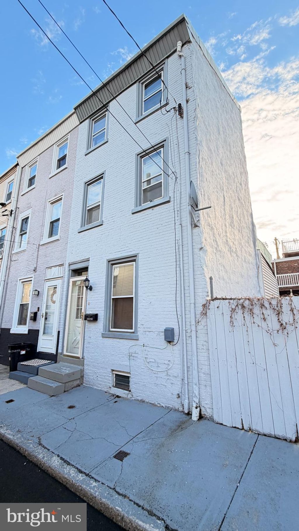 Photo of 2663 Webb St, PHILADELPHIA, PA 19125 (MLS # PAPH2569972)