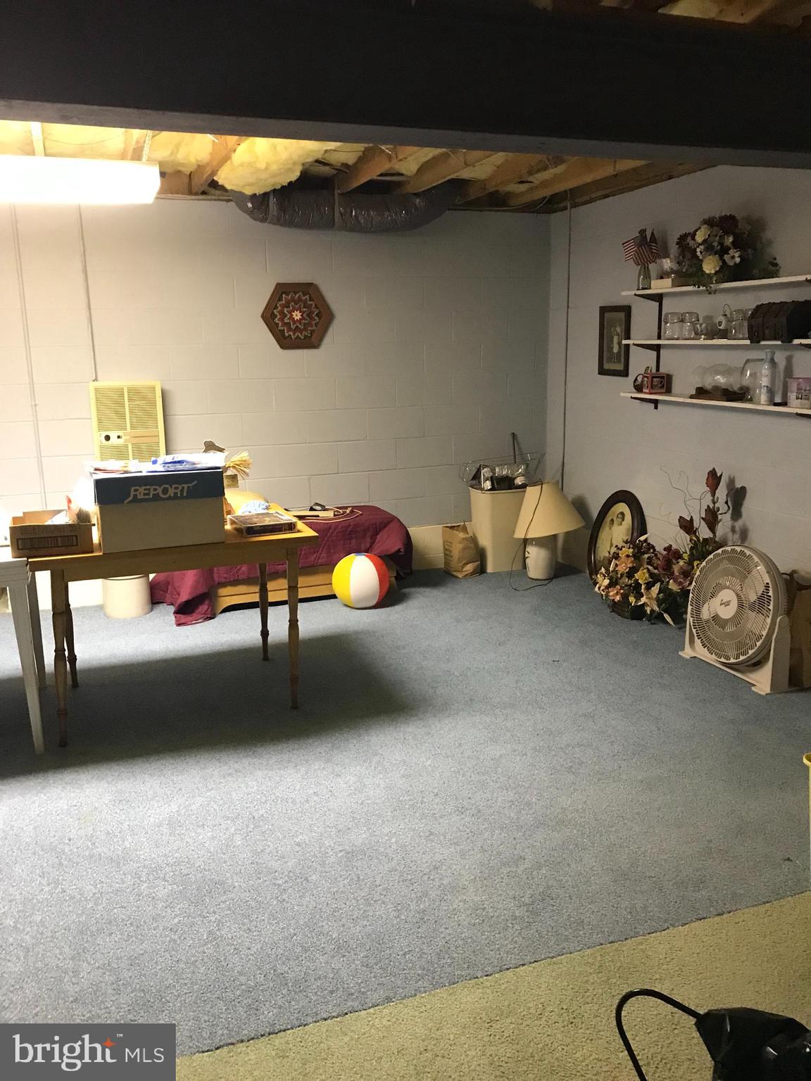 MANOR OAKS - Residential