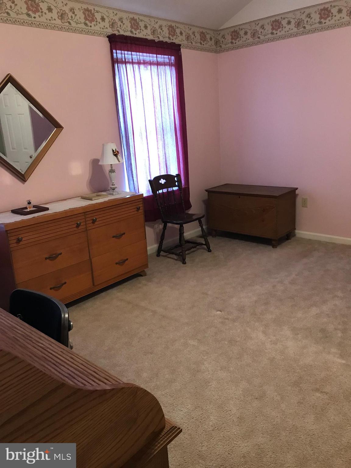 MANOR OAKS - Residential