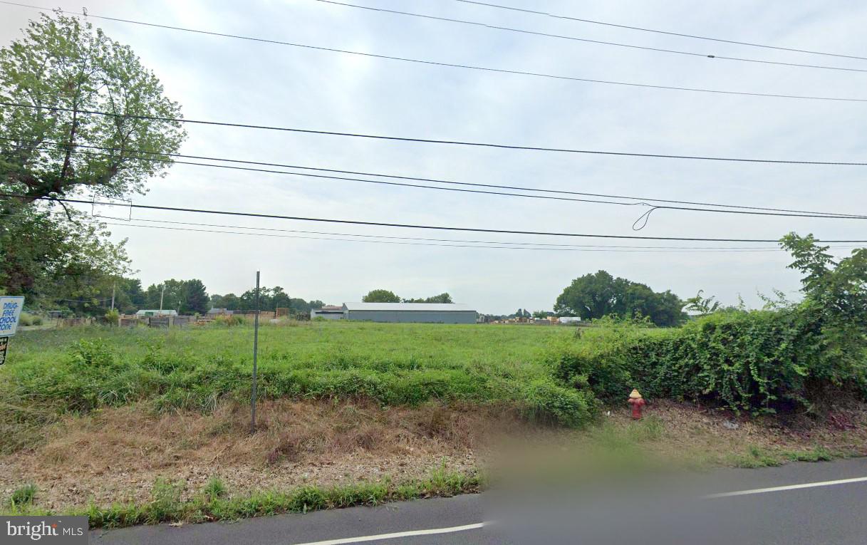 Operating wood pallet manufacturing company on 14.1 acres located in Hulmeville Boro, Langhorne, PA .