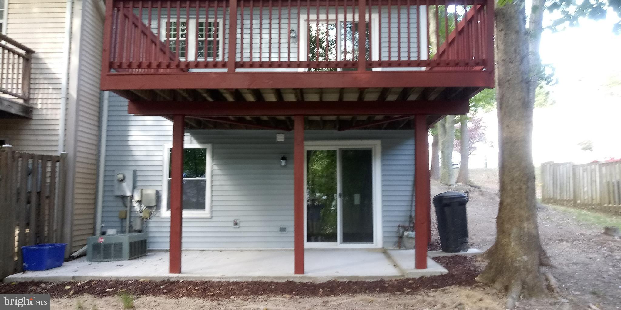 LAKE RIDGE - Residential