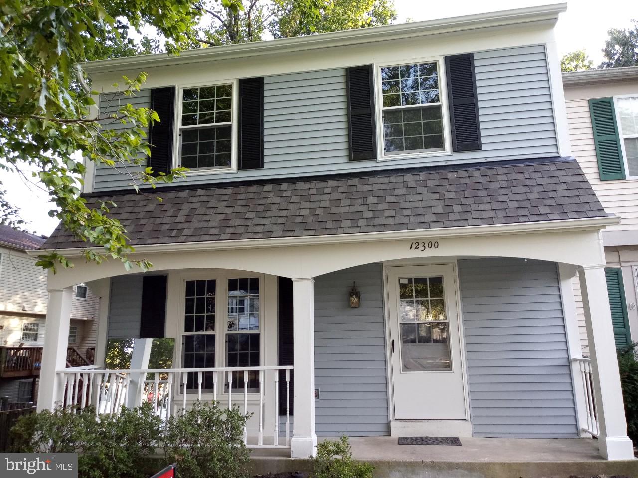 LAKE RIDGE - Residential