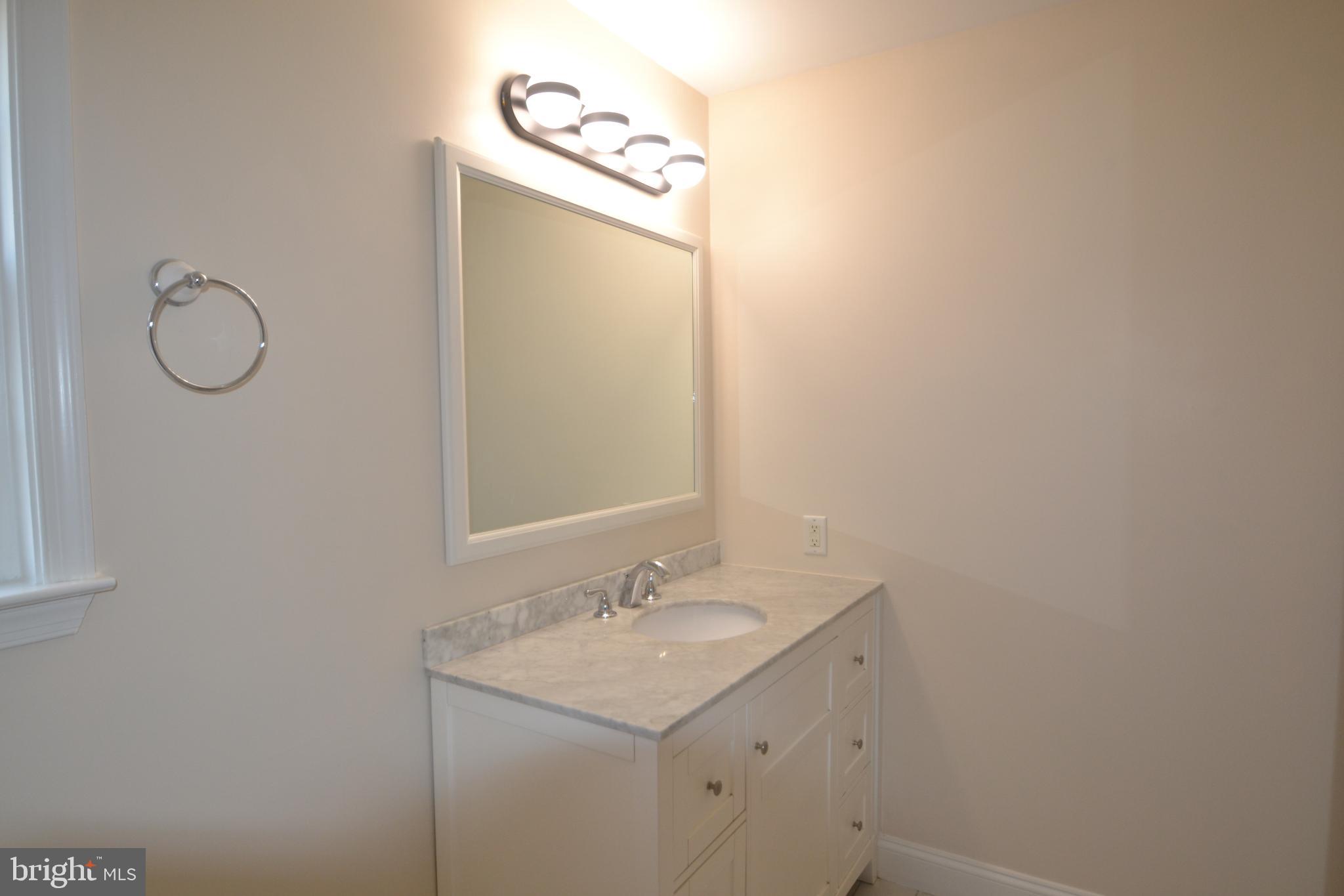 THE ENCLAVE - Residential Lease