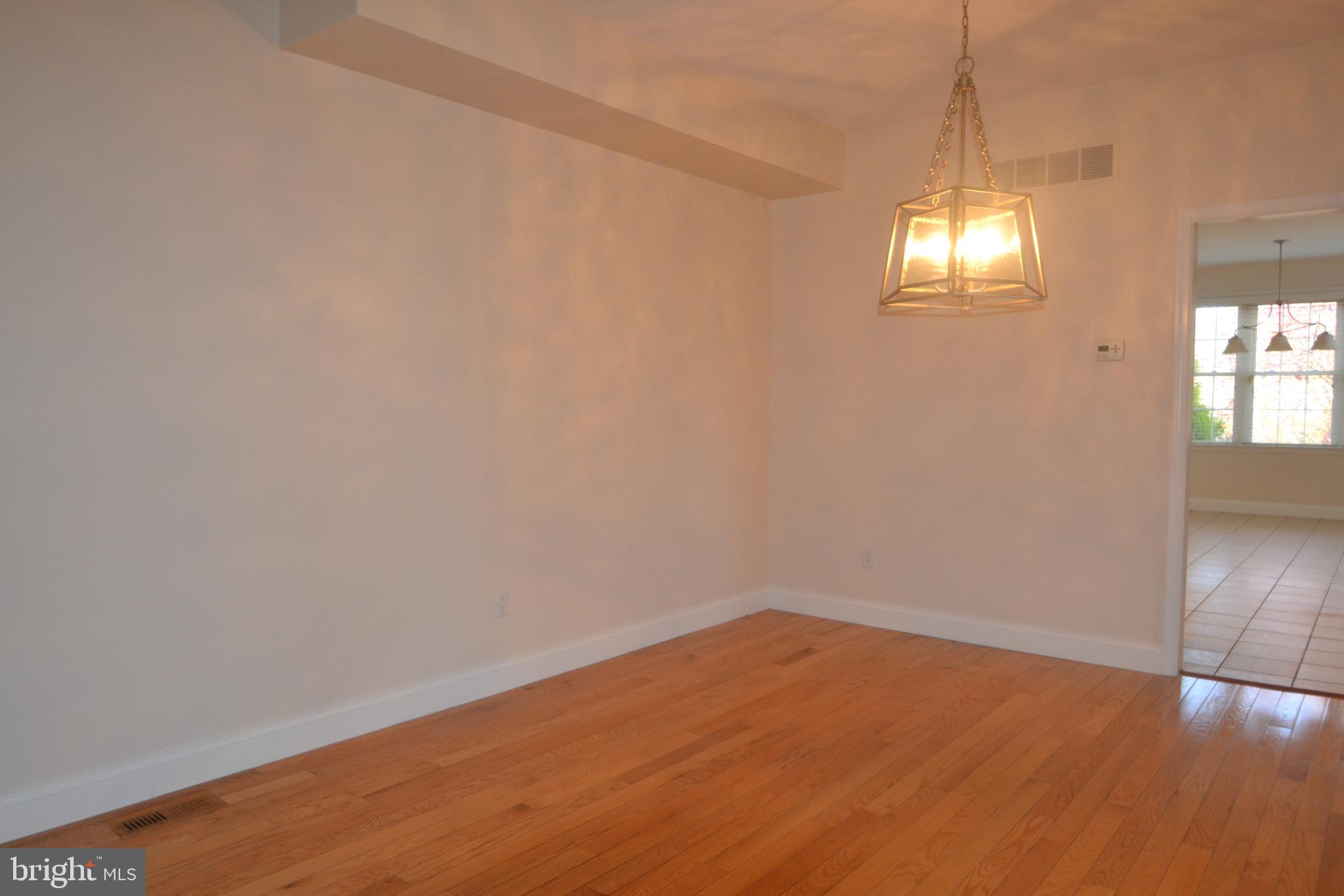 THE ENCLAVE - Residential Lease