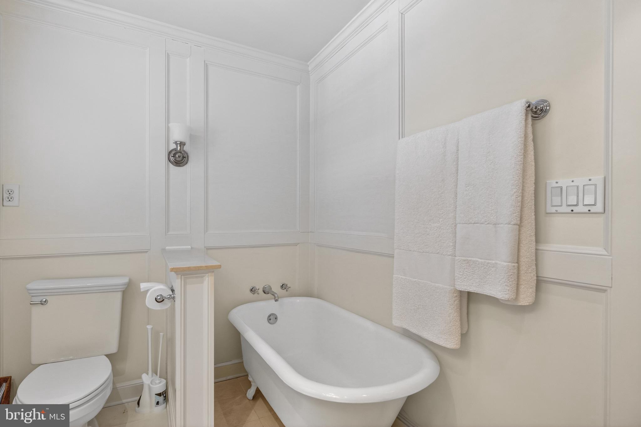 BERKLEY - Residential