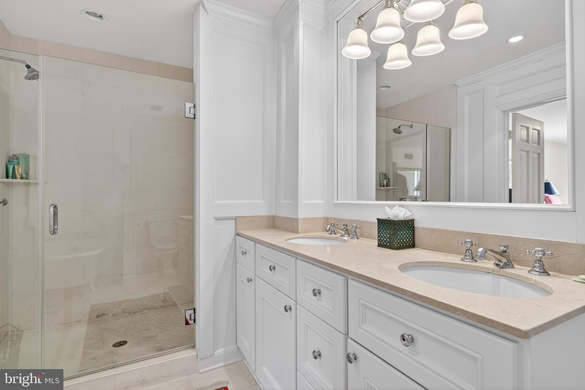 BERKLEY - Residential
