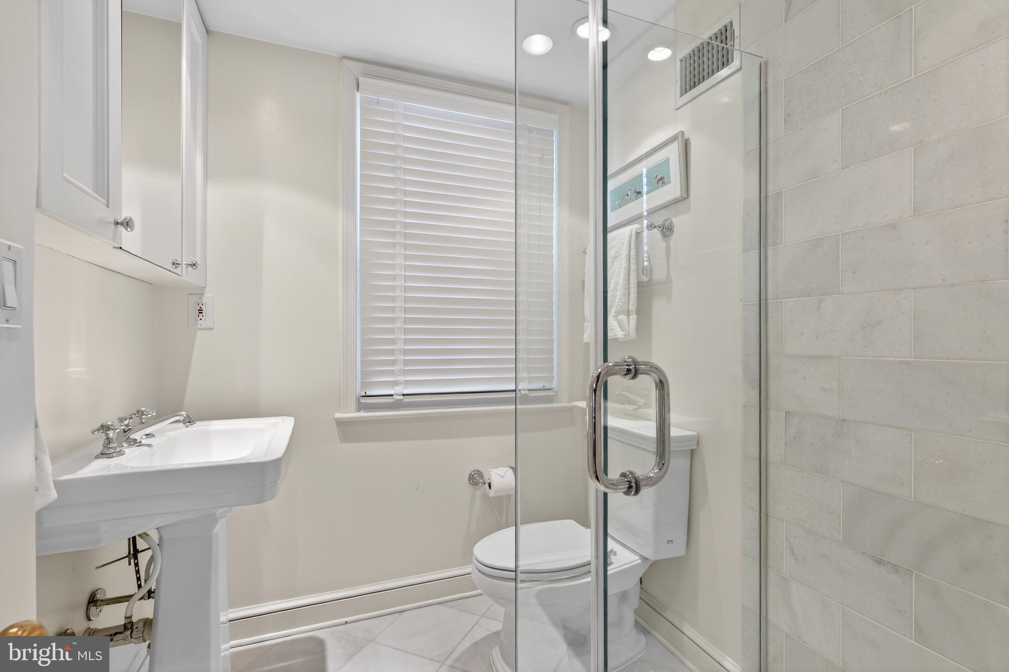 BERKLEY - Residential
