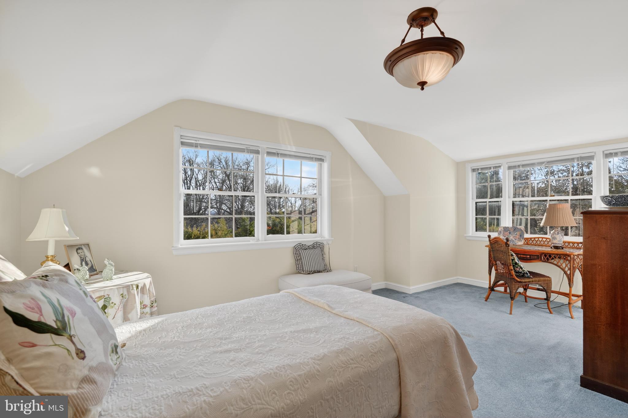 BERKLEY - Residential