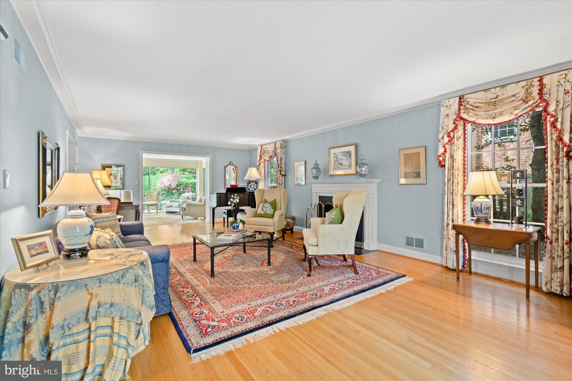 BERKLEY - Residential