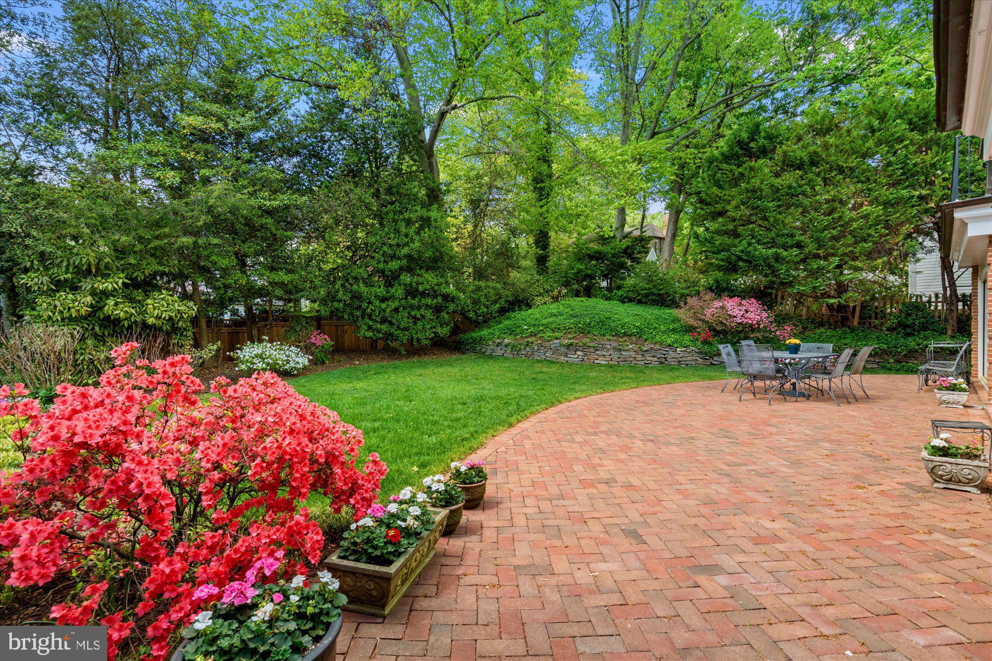 BERKLEY - Residential