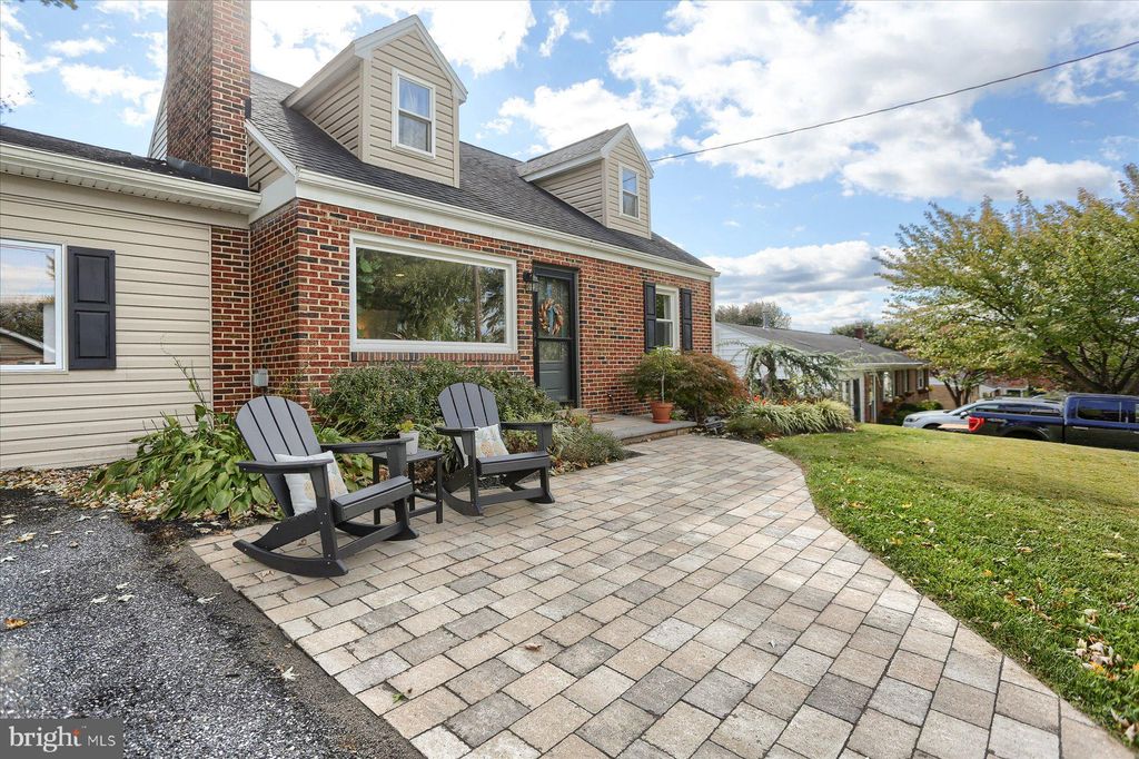 Photo of 13 Kim Acres Dr, MECHANICSBURG, PA 17055 (MLS # PACB2047962)