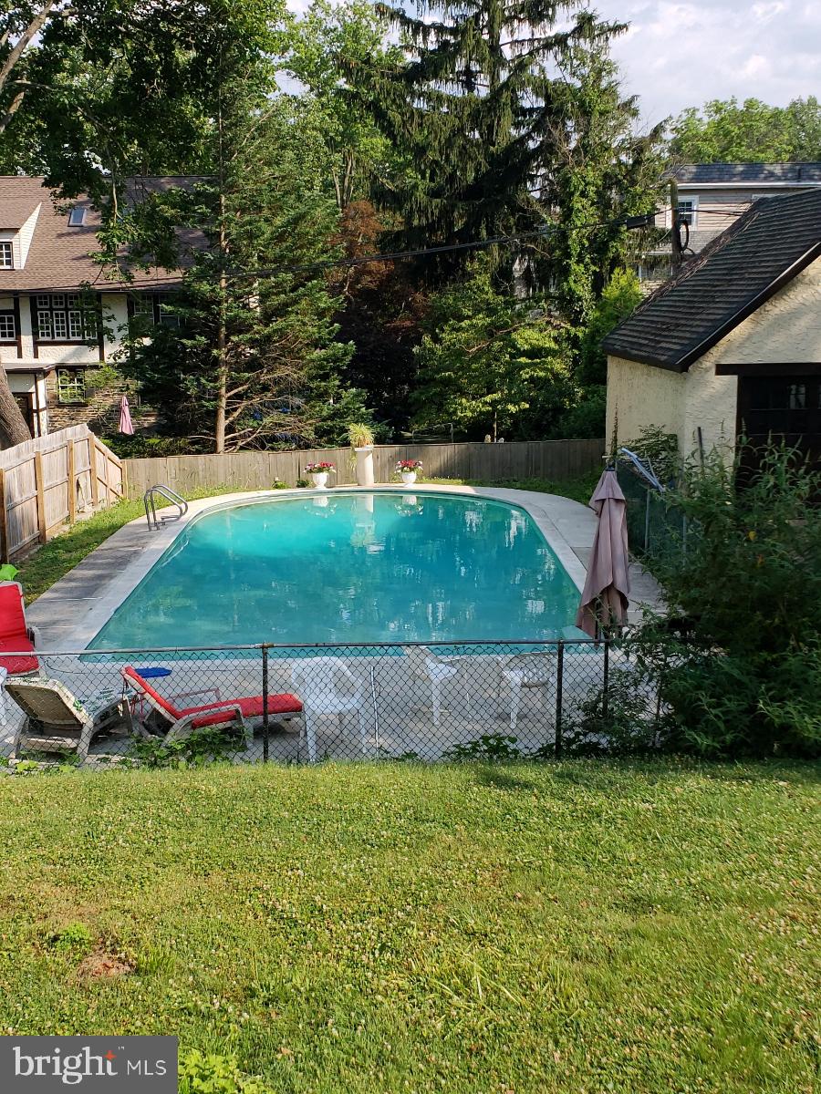 MERION STATION - Residential