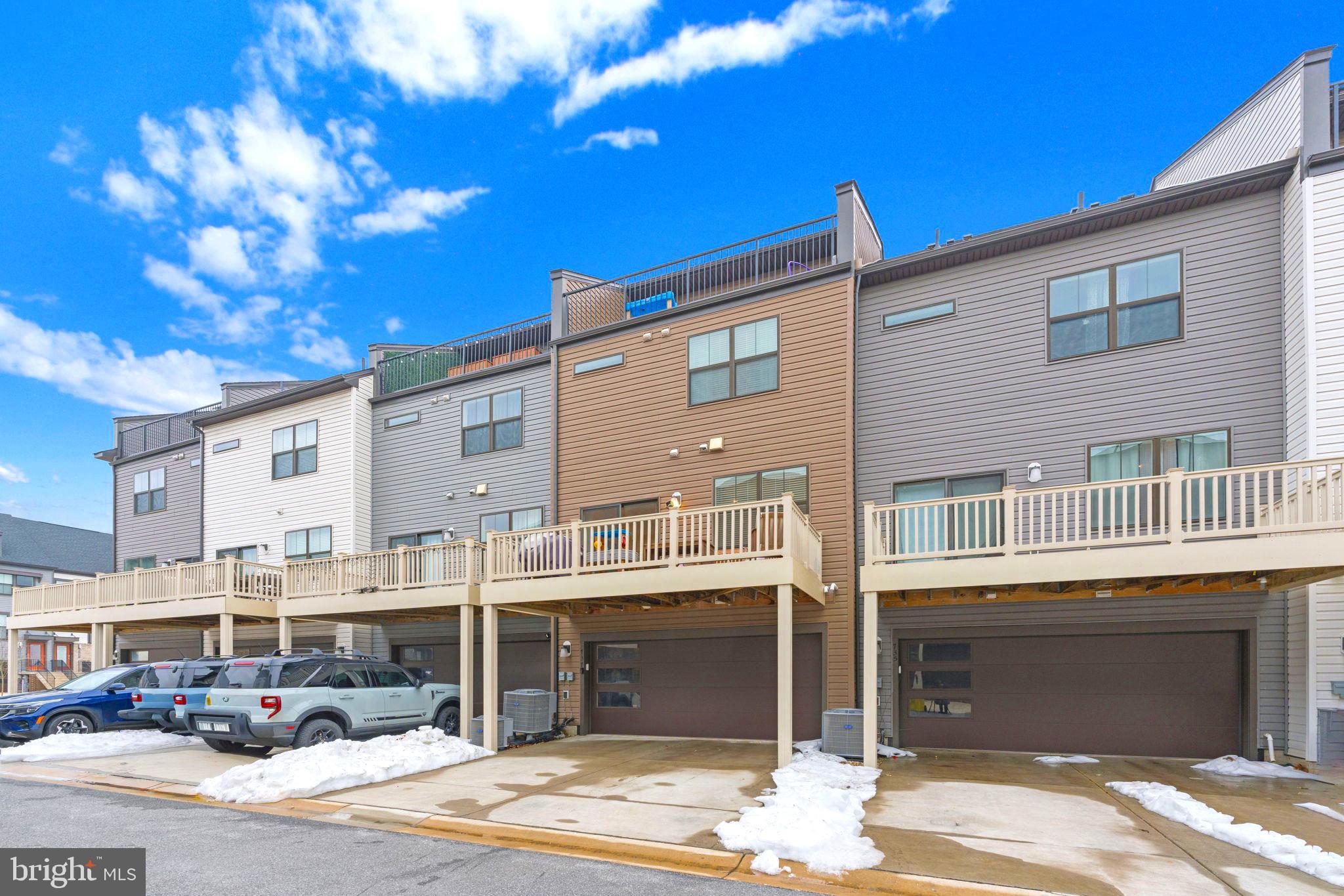 TANYARD SHORES - Residential